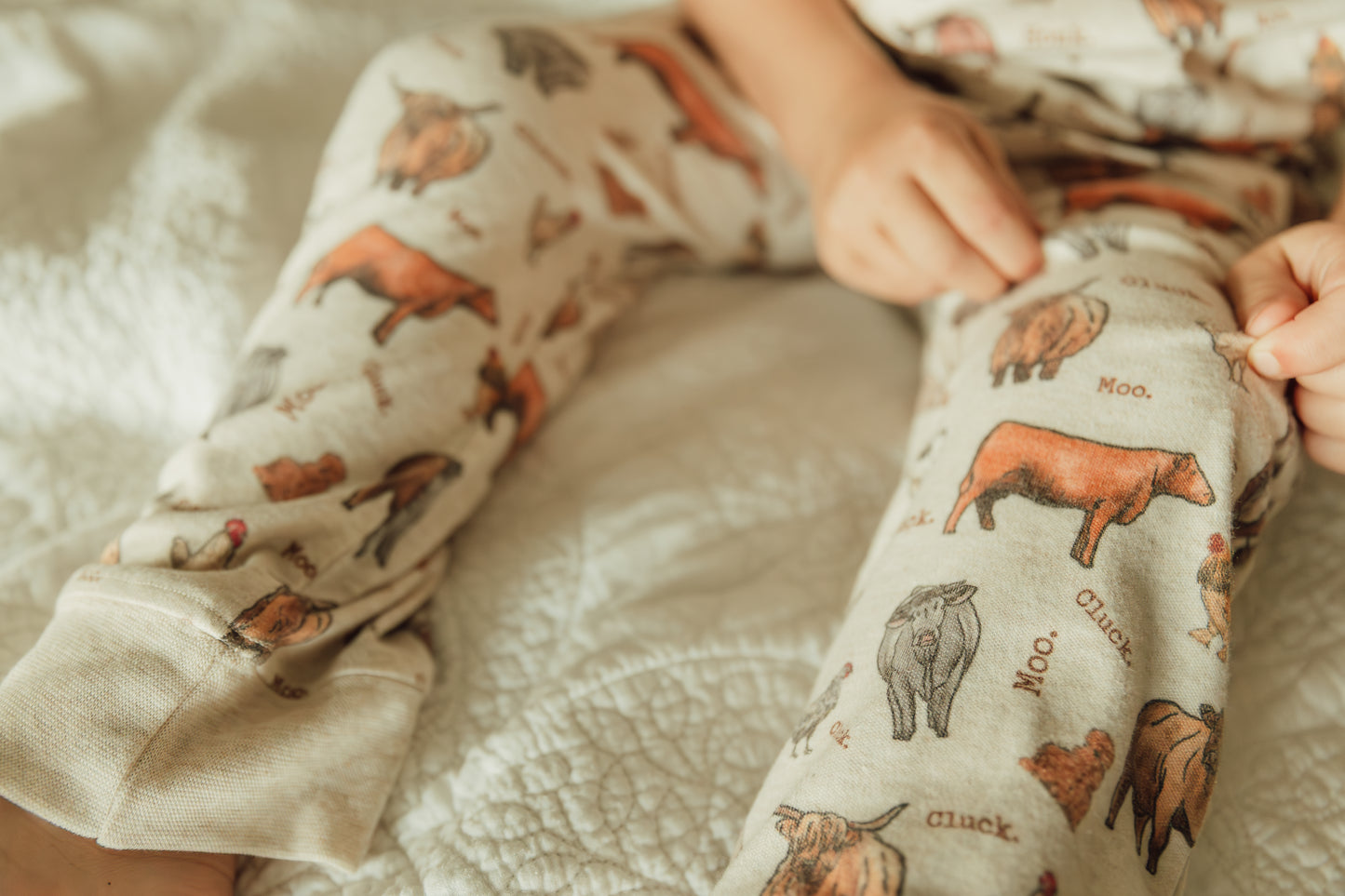 Cow and Chicken Farm all-over-print Pajamas