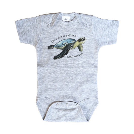 "The Ocean is calling" Sea Turtle Ocean Beach Grey Baby Body Suit