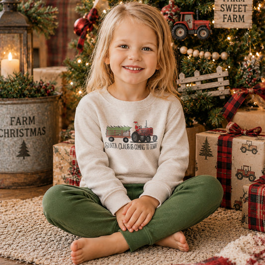 "Santa Claus is coming to town" Christmas Pajama Set