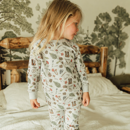 Outdoor Adventure all-over-print Pajamas